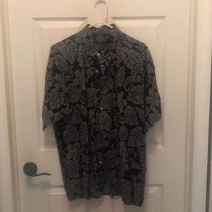 Tori Richard Button Down Shirt